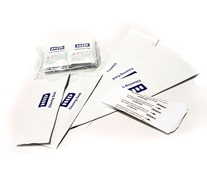 KIT DE LIMPIEZA CON 4 HISOPOS LIMPIEZA CABEZAL 10 TARJETAS LIMPIEZA Y 10 PADSP/IMPRESORAS HDP5000 -  89200 - Código: 89200 | Compra en Guadalajara
